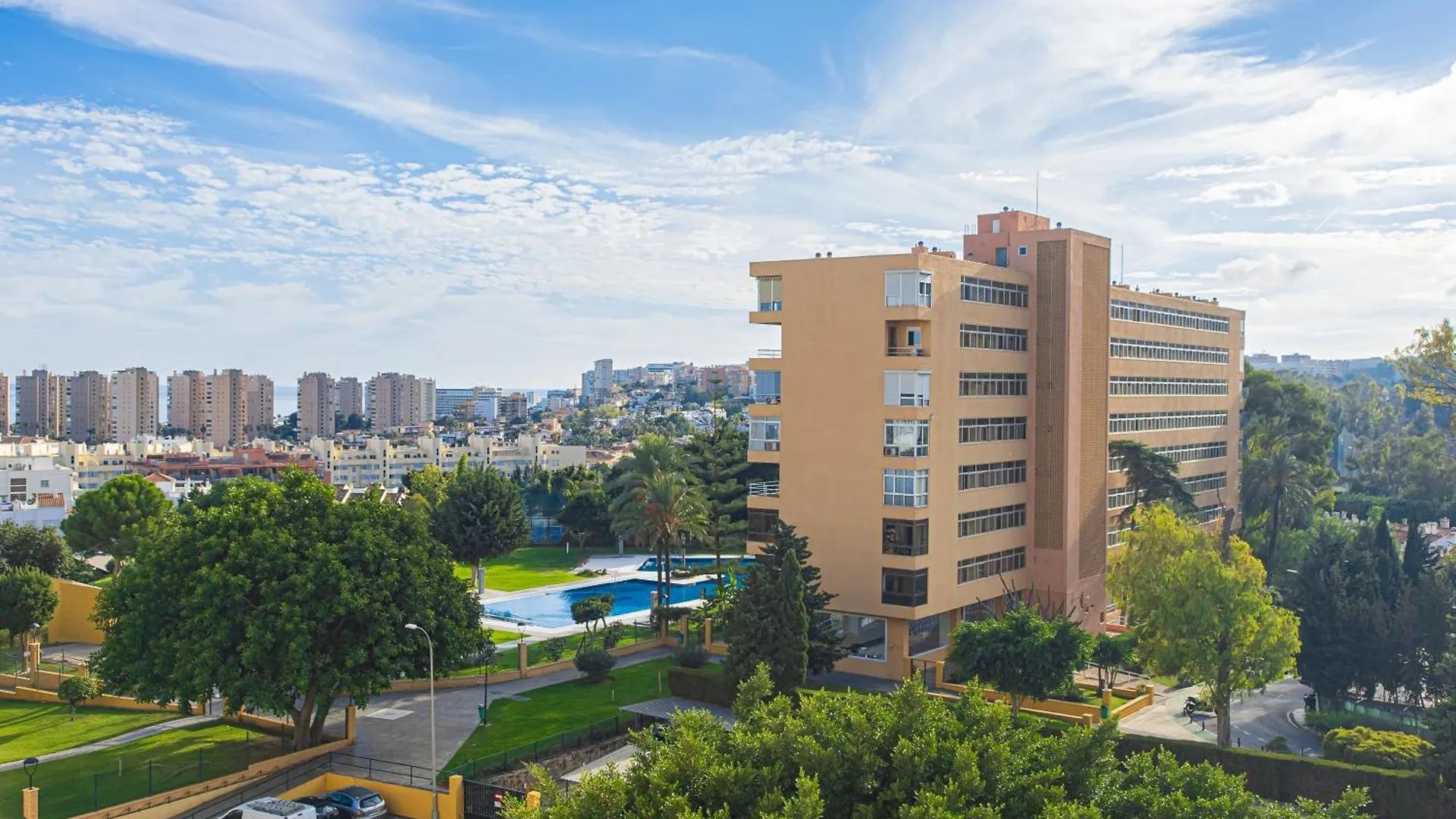 Zen Loft Apartment Torremolinos 0*,